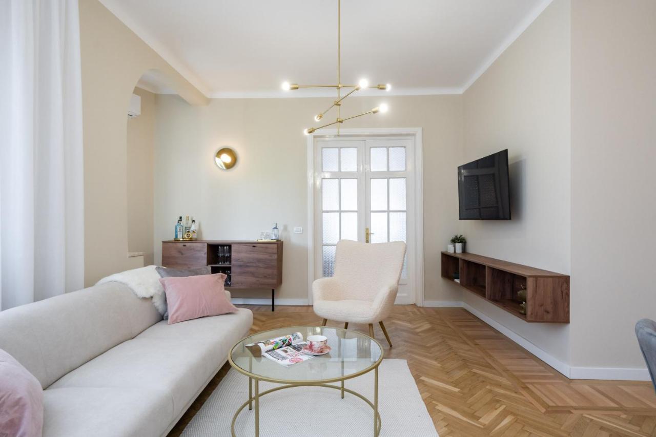 Old Town Bucharest, Luxury 2 Bedrooms Apartment Екстериор снимка